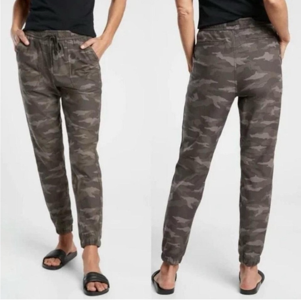 Womens Athleta Size 4 Cotton/Spandex Camo Farallon Joggers w Elastic Waist & Tie - Picture 9 of 9
